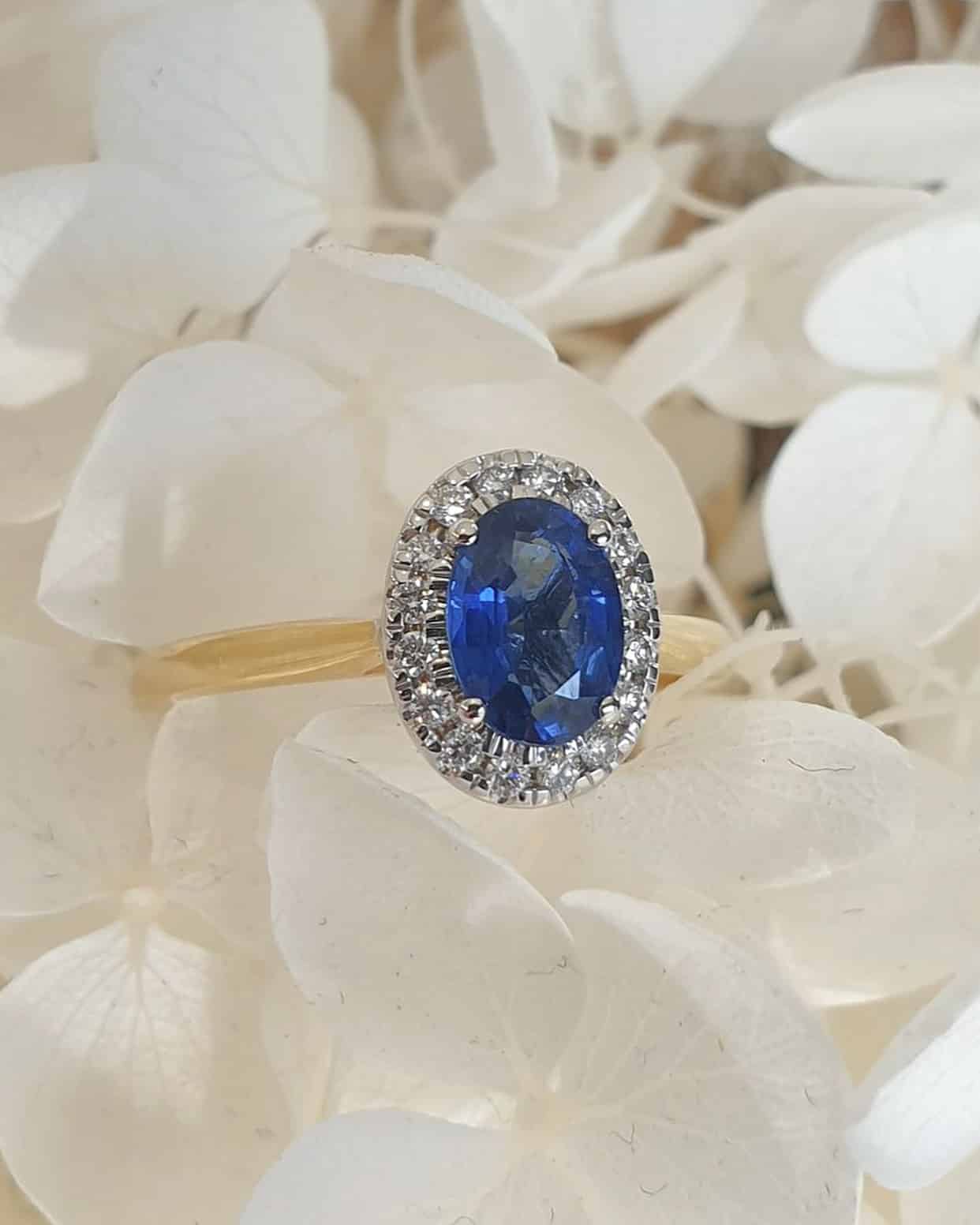 Aurupt Jewellers - Diana Sapphire Ring Brisbane