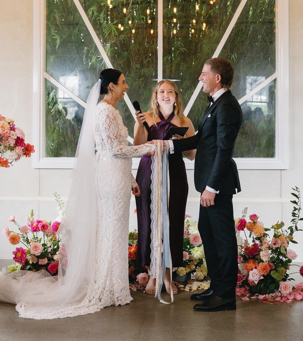 Tying of the knot